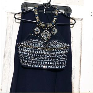 Crop top prom dress.